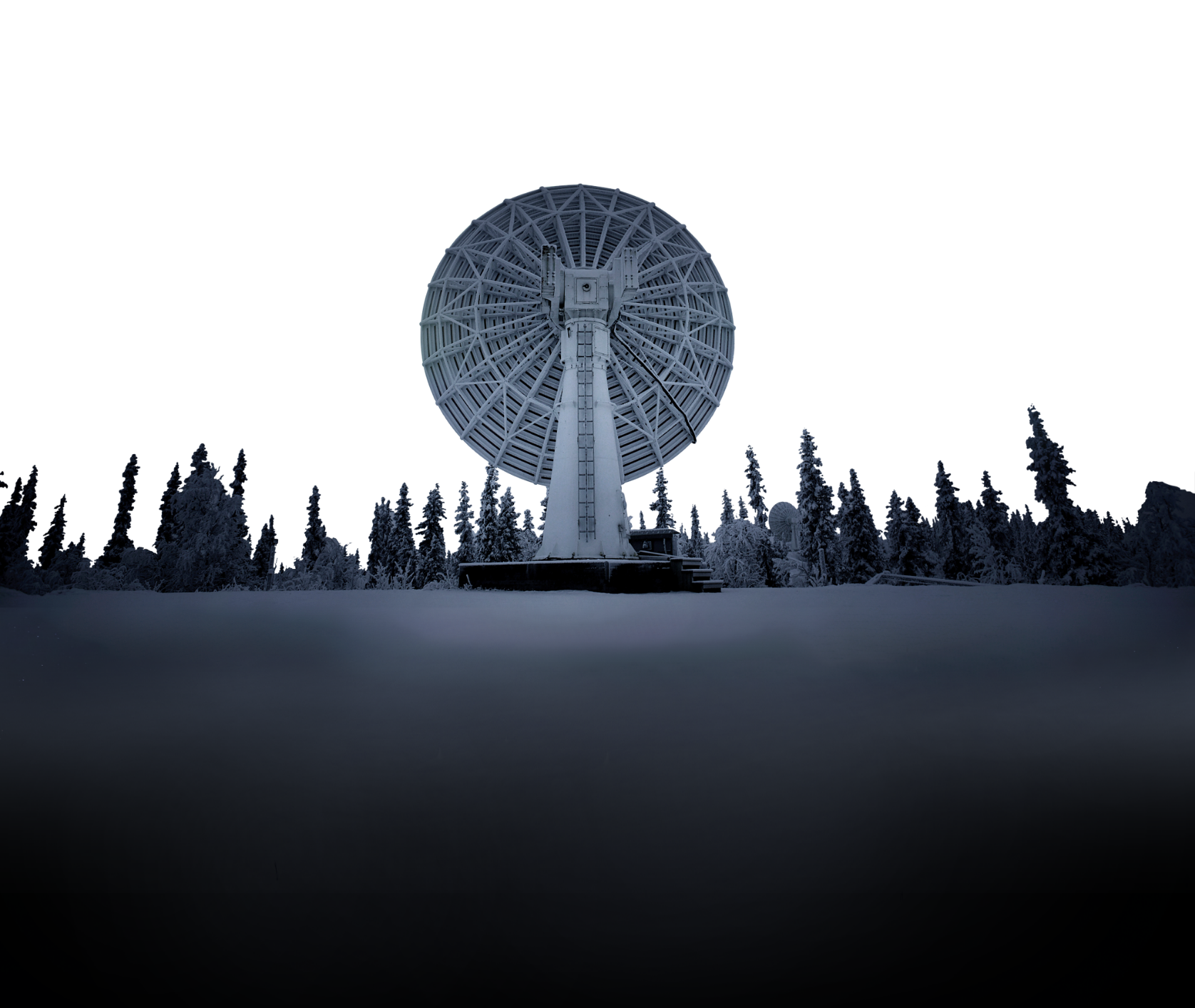 A graphic view of an antenna towards a bright sky
