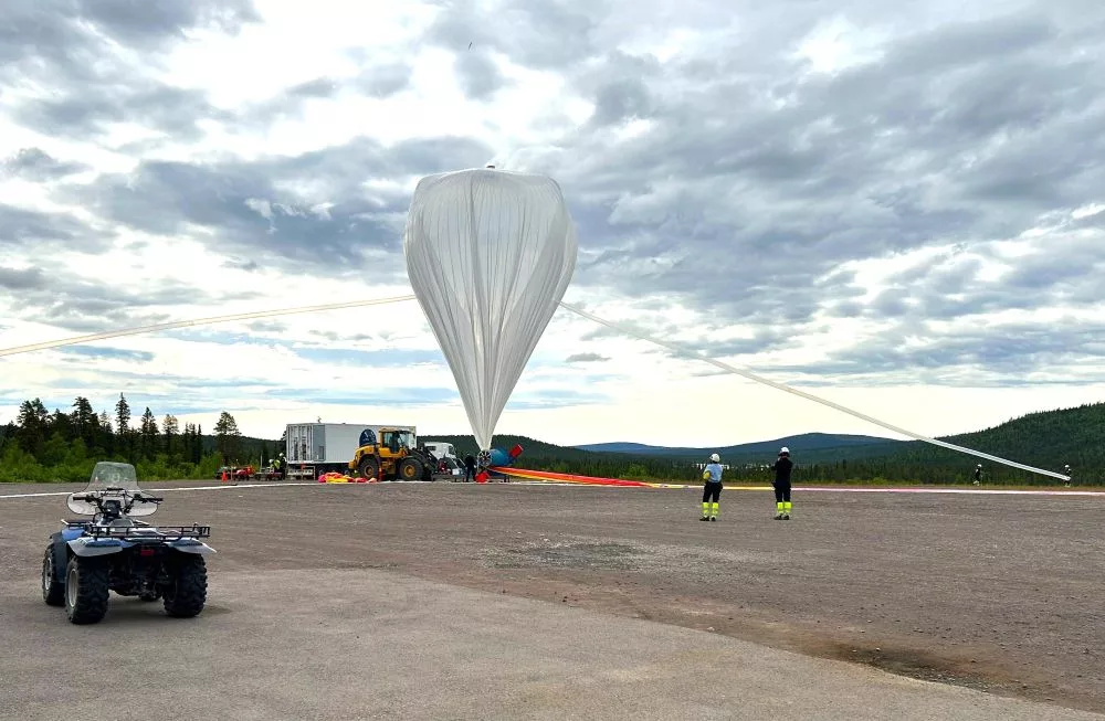ExoMars high-altitude drop-test stratospheric balloon being launched at Esrange Space Center, July 2025